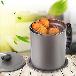 Bacon Grease Container with Fine Mesh Strainer, 1.3 L almost 6 Full Cups Iron Cooking Oil Can with Removable a Coaster Tray for Kitchen Fat Storage Black