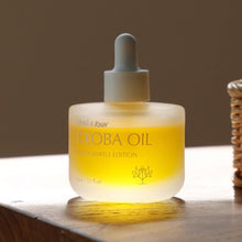 Load image into Gallery viewer, ROUGH &amp; RAW, USDA Organic Cold-Pressed 100% Pure Golden Organic Jojoba Oil from Israel + Lemon Myrtle Oil, Anti-Oxidation from Australia, made in Korea 1.52 fl.oz
