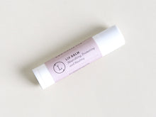 Load image into Gallery viewer, Lizush Spa Gift Box, Natural Lavender scented Bath &amp; Body Relaxing Pac