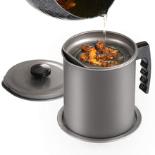 Load image into Gallery viewer, Bacon Grease Container with Fine Mesh Strainer, 1.3 L almost 6 Full Cups Iron Cooking Oil Can with Removable a Coaster Tray for Kitchen Fat Storage Black