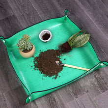 Load image into Gallery viewer, Foldable Plant Repotting Mat - Waterproof Indoor/Outdoor Gardening Mat - 26.8&quot; x 26.8&quot; (Green)