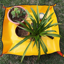 Load image into Gallery viewer, Foldable Plant Repotting Mat - Waterproof Indoor/Outdoor Gardening Mat - 26.8&quot; x 26.8&quot; (Green)