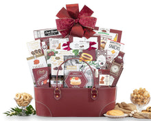 Load image into Gallery viewer, Wine Country Gift Baskets Gourmet Feast Perfect For Family, Friends, Co-Workers, Loved Ones and Clients