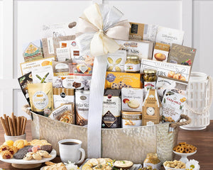 The V.I.P. Gourmet Gift Basket by Wine Country Gift Baskets